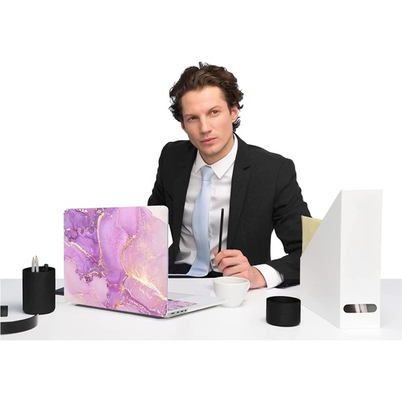 MacBook Pro 14in Purple Quicksand Case - Picture 4 of 9